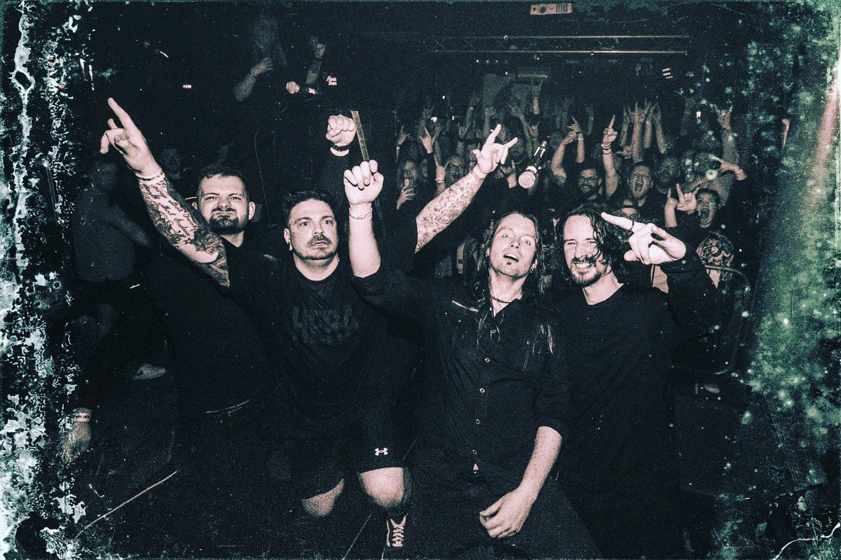 Belated thanks to you guys in Hull for welcoming us back! 

#metal #metalcore #thrashmetal #swornamongst #live #tour