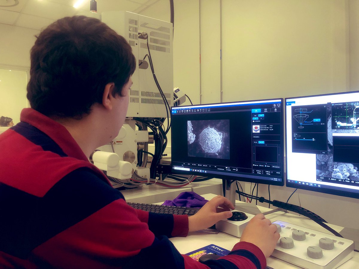 Thibaut Divoux (@divouxlab) on Twitter photo Enjoying our brand new JSM-IT800 #SEM @ENSdeLyon for imaging latex #colloidal particles. What a fantastic joint purchase & shared equipment between <a href="/lpensl/">Laboratoire de Physique, ENS de Lyon, CNRS</a> <a href="/LcEnsl/">LabChimieEnsl</a> & <a href="/LyonGeologie/">Lyon Gรฉologie</a>, with the support of @cnrs! Cc @INP_CNRS <a href="/CNRS/">CNRS ๐</a>_dr07 #jeol #microscopy Enjoying our brand new JSM-IT800 #SEM @ENSdeLyon for imaging latex #colloidal particles. What a fantastic joint purchase & shared equipment between <a href="/lpensl/">Laboratoire de Physique, ENS de Lyon, CNRS</a> <a href="/LcEnsl/">LabChimieEnsl</a> & <a href="/LyonGeologie/">Lyon Gรฉologie</a>, with the support of @cnrs! Cc @INP_CNRS <a href="/CNRS/">CNRS ๐</a>_dr07 #jeol #microscopy