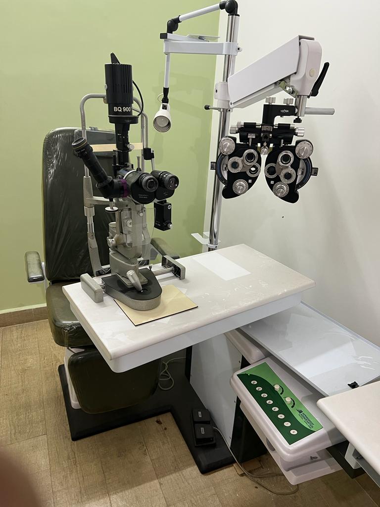 Haag Streit slit lamp, YEOSN Phoropter on Sale - eepurl.com/ivPLwg