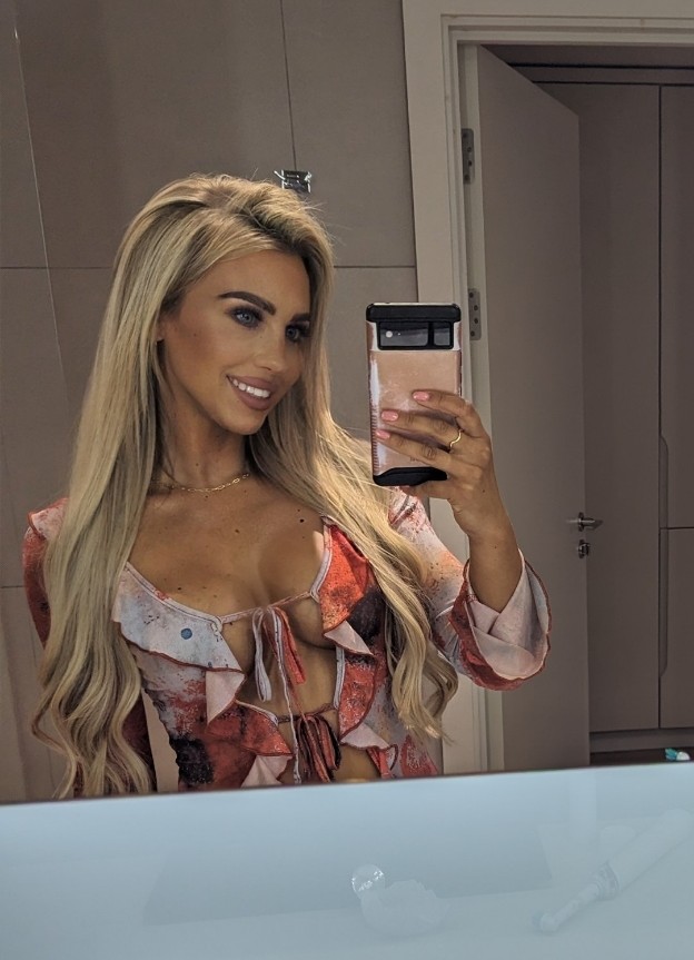 Mistress daddy Sophia 💫😈 on Twitter "I am a bratty ,demanding , blonde