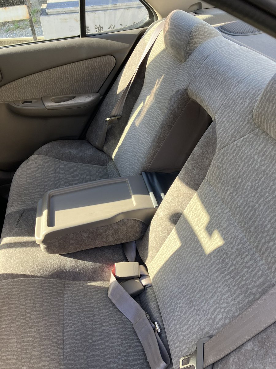 hedgehog_kd's tweet photo. エアコン効きます。
釣竿乗ります。

現車確認歓迎ですので、お店にアポ下さいませ。
052-890-5420まで。 https://t.co/zqDC26hWqs