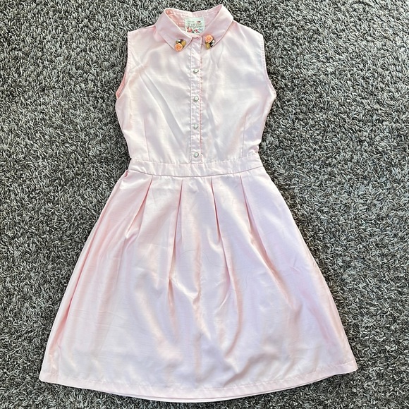 So good I had to share! Check out all the items I'm loving on <a href="/Poshmarkapp/">Poshmark</a> from @dianaraul2016 #poshmark #fashion #style #shopmycloset #rachelcomey #maxmara: posh.mk/sFw5qgqYwBb