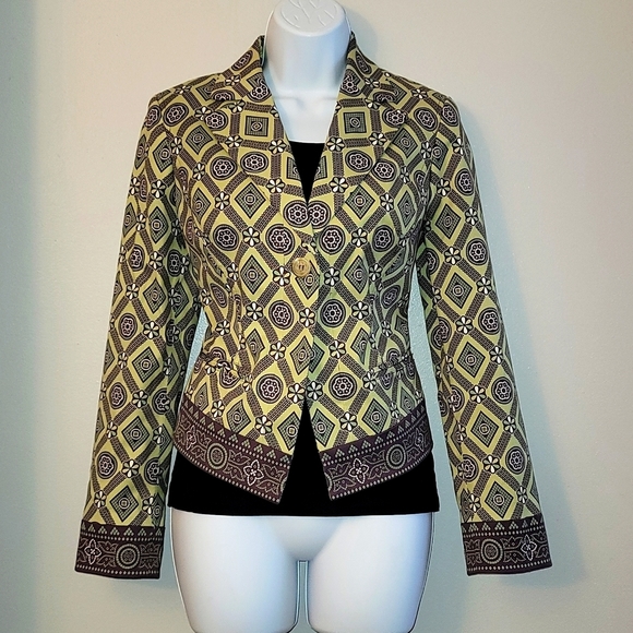rosegoldrivet's tweet photo. So good I had to share! Check out all the items I'm loving on @Poshmarkapp #poshmark #fashion #style #shopmycloset #lizclaiborne #katespade #handcrafted: https://t.co/akD2lgXh9X https://t.co/c599UDOzaT