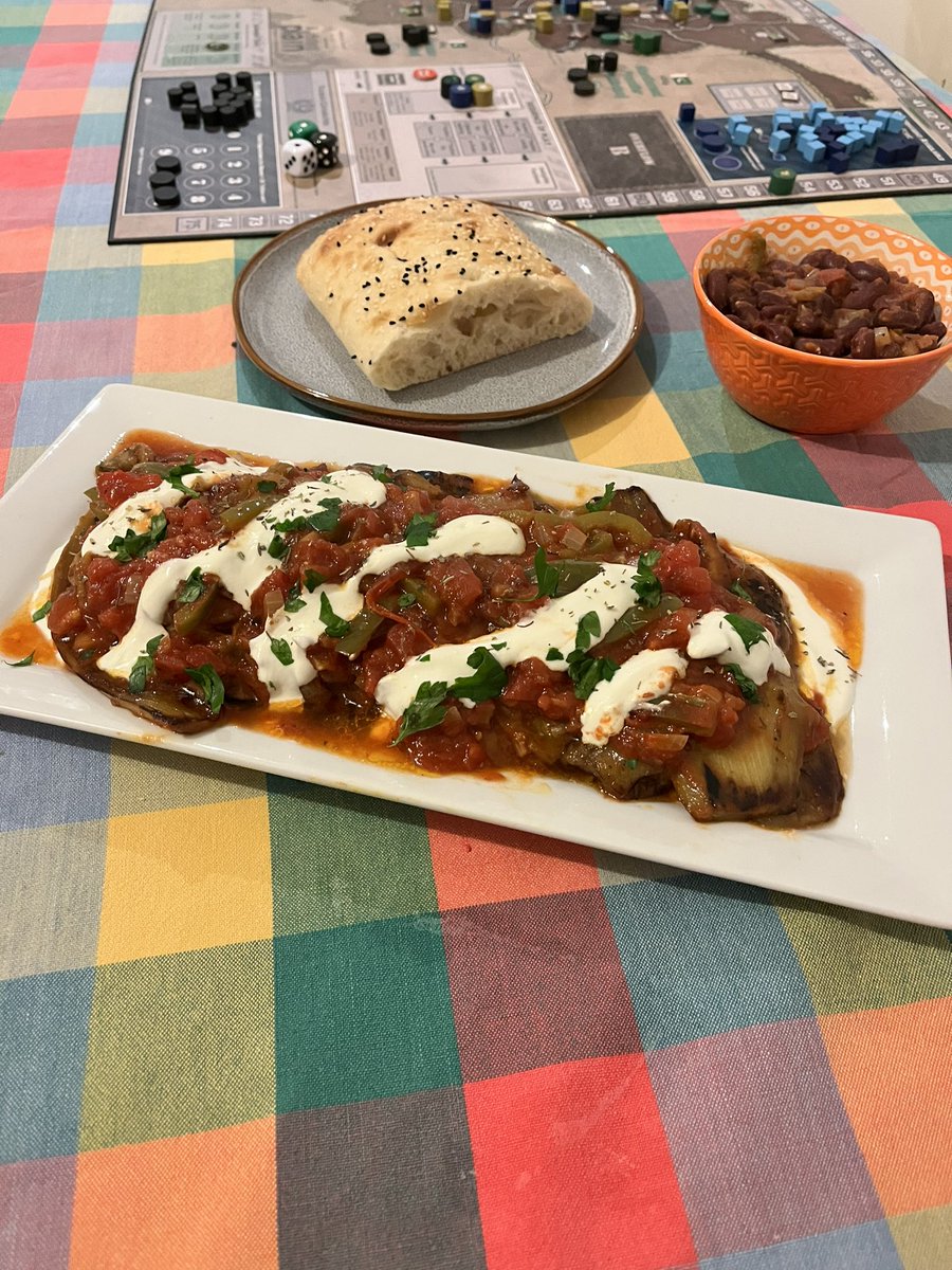 gamecook80's tweet photo. Going into the 3rd campaign of a Distant Plain with some Afghan comfort food, Borani Banjan (eggplant in a tomato base sauce) and Lubya (kidney bean curry).
@Volko26 @gmtgames #wargames #coinseries https://t.co/N5x4cMvnvK