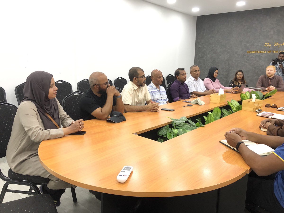 psm_mkt's tweet photo. Empowering discussions with Kulhudhuffushi City’s Women Development Committee during our PSM island visits 2023. Delving into ways to enhance our services and cater to diverse communities across the Maldives. Exciting initiatives ahead! #PSM #WDC #Maldives #CommunityEmpowerment https://t.co/SfmLZumEOL