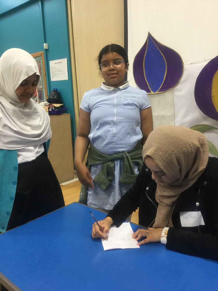 BJ_Year4's tweet photo. Thank you @radiyahafiza for such an inspiring session,  so many children now want to be a writer.  Thank you @muslimhandsuk for organising this event.

@BJ_Year4 
@BJ_Year5 https://t.co/e9xJ5xrKCg