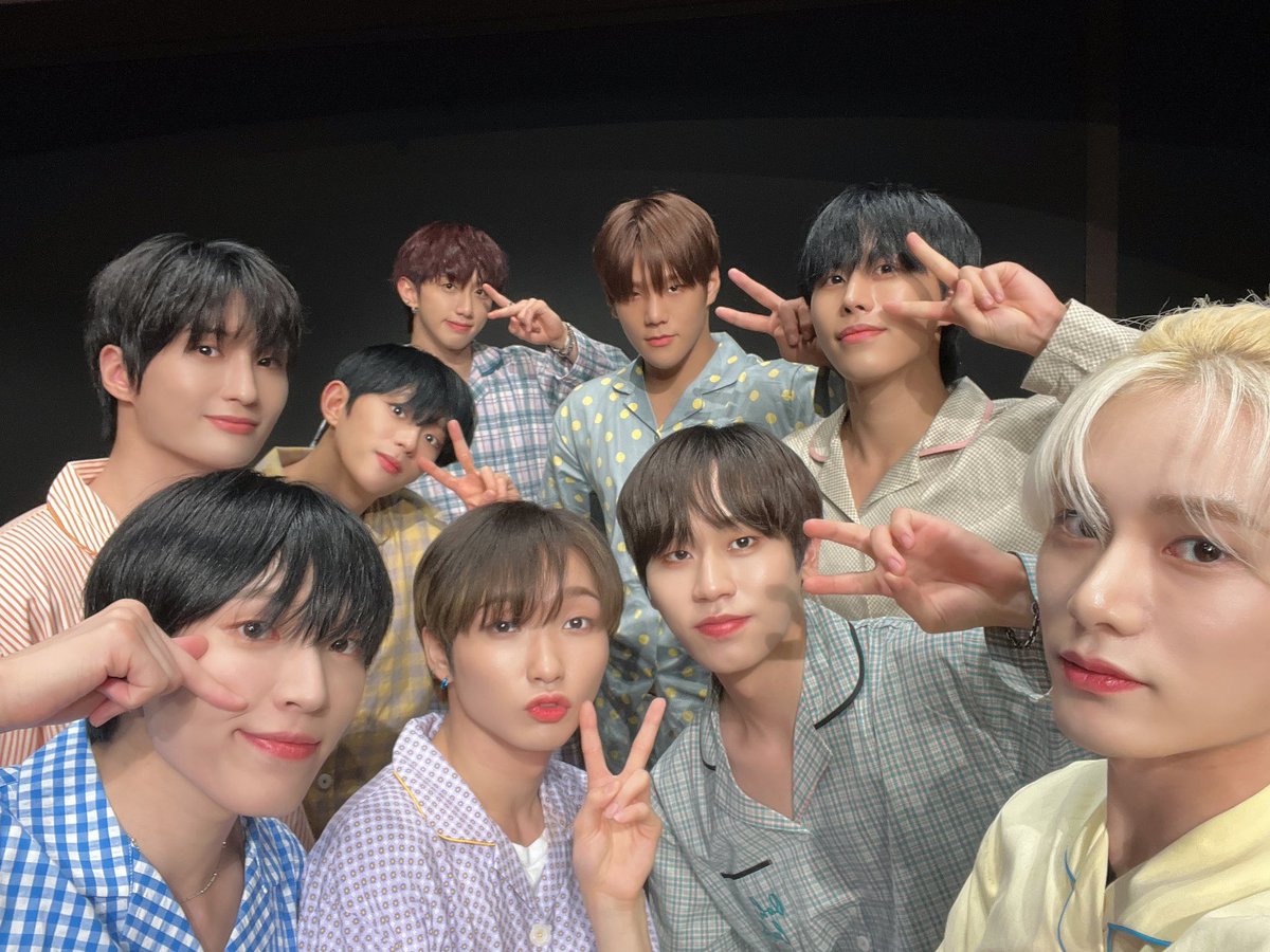 [📷]
BB 나와 Get Away 🩵✈️
오늘 상큼 짱크비와 함께하는 하루 어떠셨나요?
오늘만큼은 BB와 함께 떠나고 싶은 하루였는데요🥰
이번 주도 짱크비보고 화이팅하세요💪🏻🔥

#다크비 #DKB #INeedLove