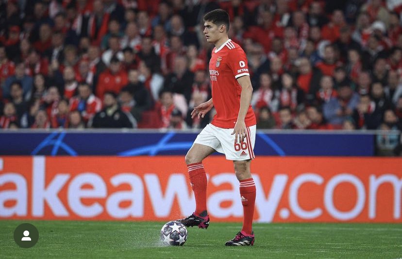 StraigtupOt's tweet photo. @FabrizioRomano Bring this WonderKid to the bridge now, I'll be there 100%  @chelseafc @toddboehly https://t.co/CV7EDa3ES4
