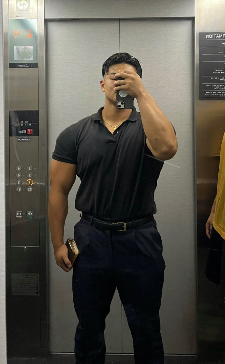 k_fit1612j's tweet photo. 前期ゼミ発表終わり https://t.co/xKuG9C7unK