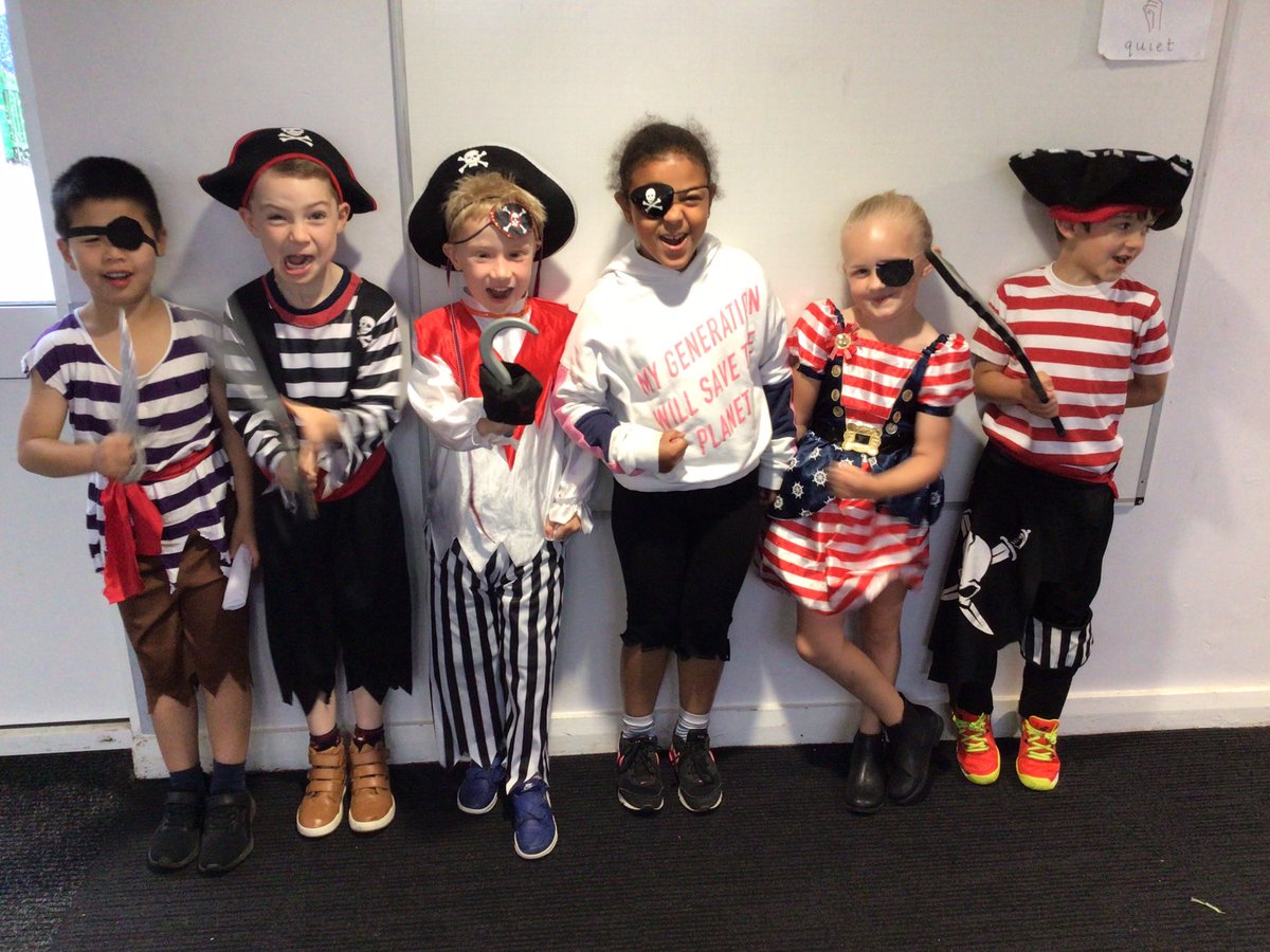 Hillview Primary School & Early Years tweet media