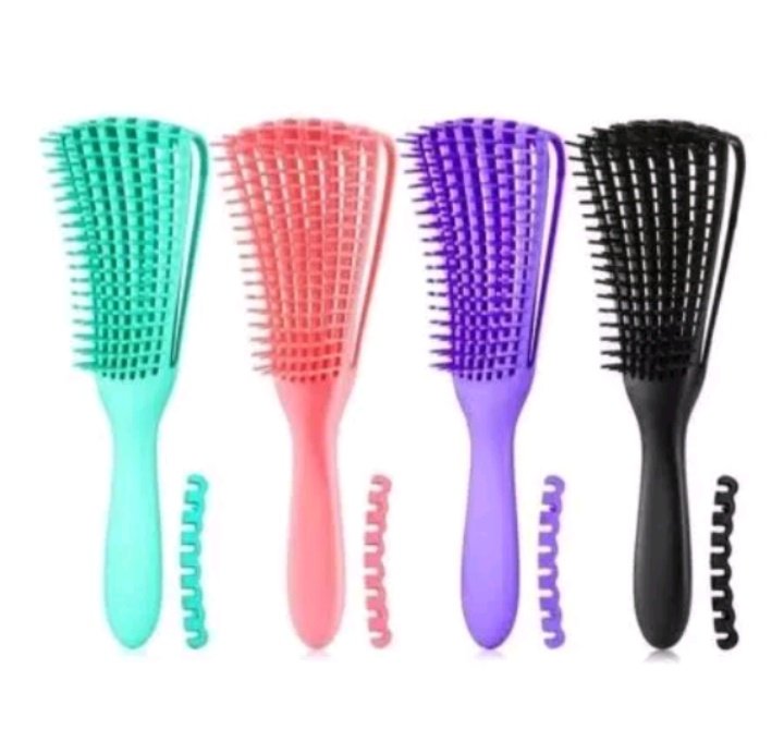 Confira Kit 3 Escovas- Escova Mágica + Polvo + Anti Estática com 45% de desconto! Somente R$10,99. Encontre na Shopee agora! shope.ee/qFo4jdiHj