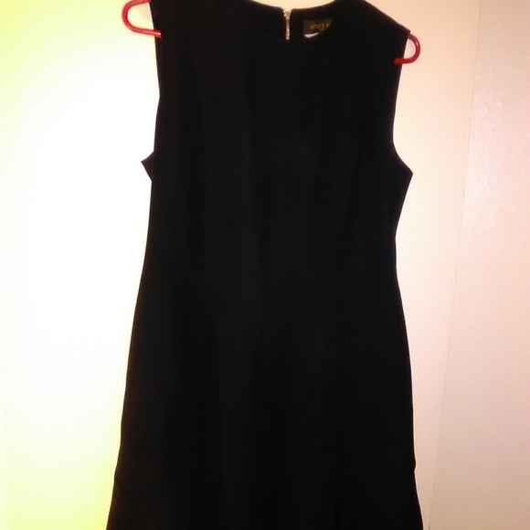 So good I had to share! Check out all the items I'm loving on <a href="/Poshmarkapp/">Poshmark</a> #poshmark #fashion #style #shopmycloset #chaps #antoniomelani #louievuitton: posh.mk/XiYWeOYjxBb