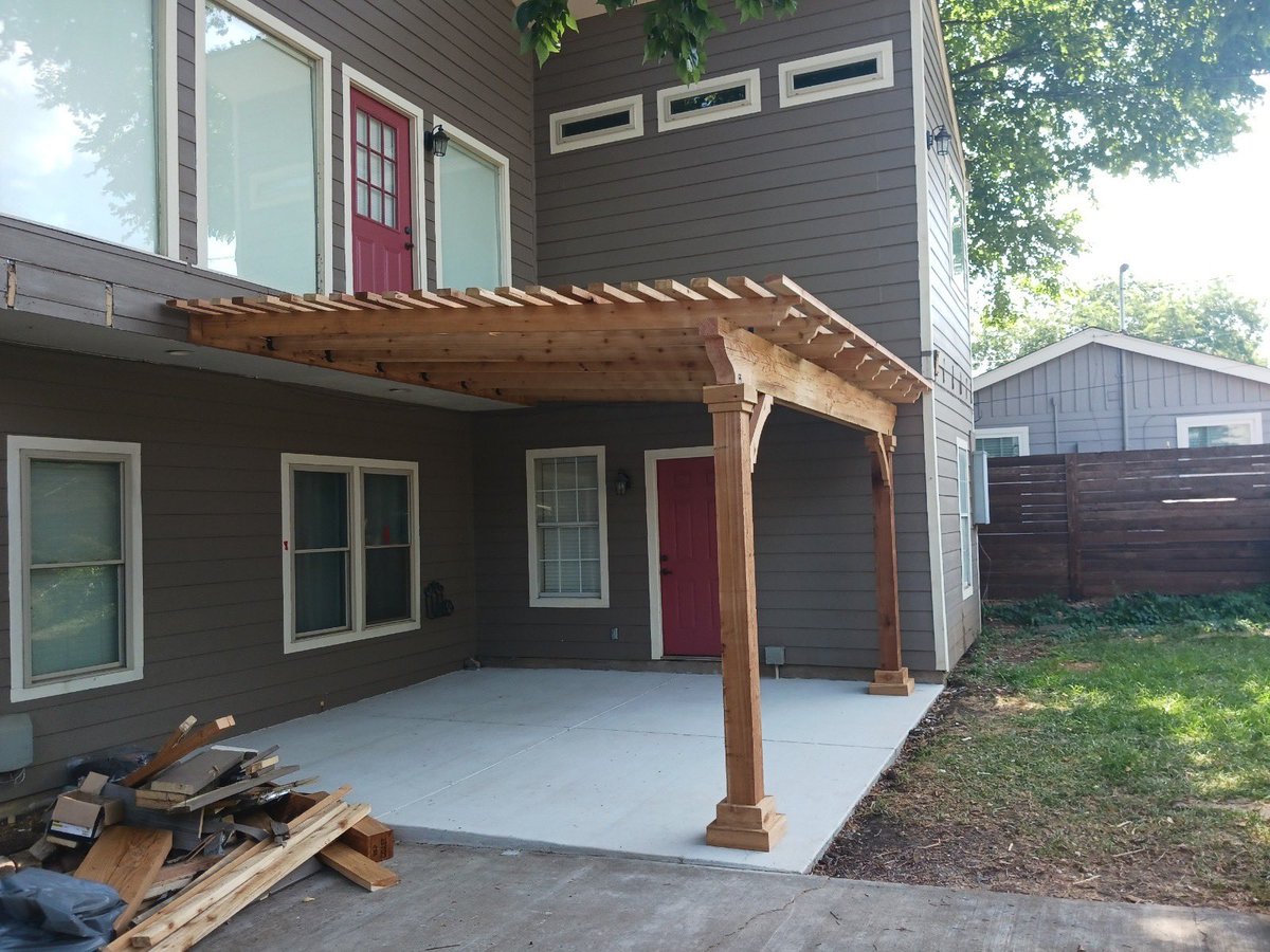 ChrisGottiCC's tweet photo. Another beautiful pergola waiting to be stained 🥵 #texascontractor https://t.co/545JuQgrbK