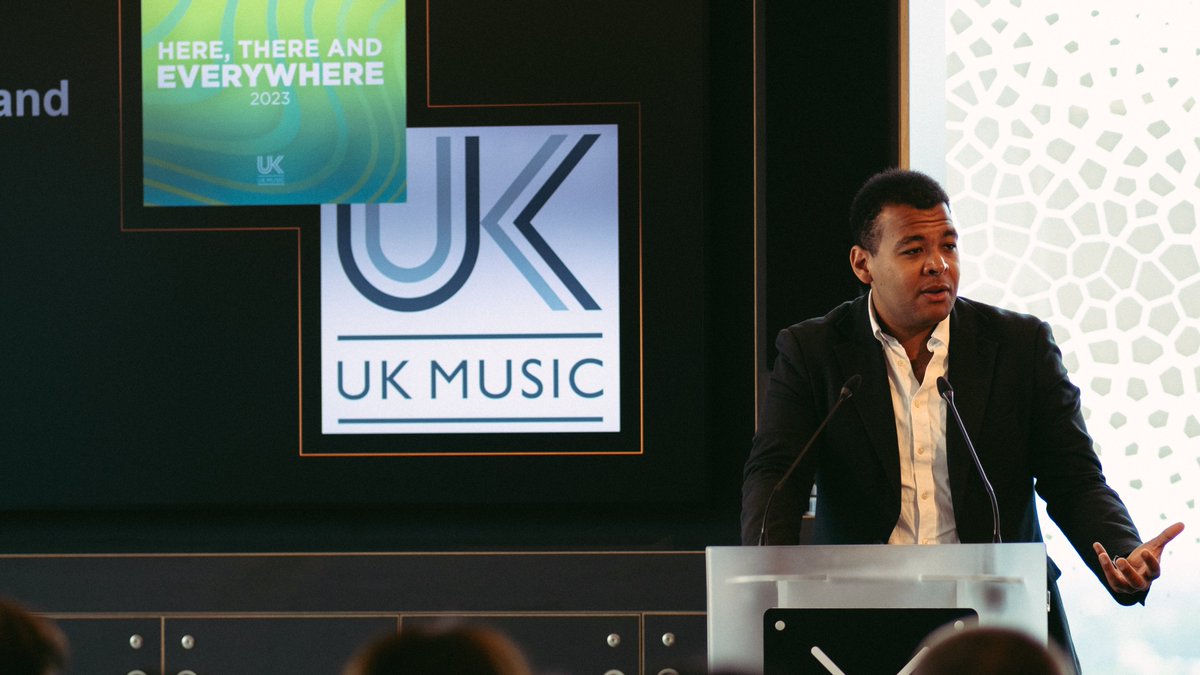 #News | 🎶Music tourism booms! After introducing us to the findings at the #ModernMusicCities conference on Friday, @UK_Music unveil the 'Here, There and Everywhere' report which reveals huge contributions of music tourism to the UK economy. Read here ➡ bit.ly/3Ok4bGr