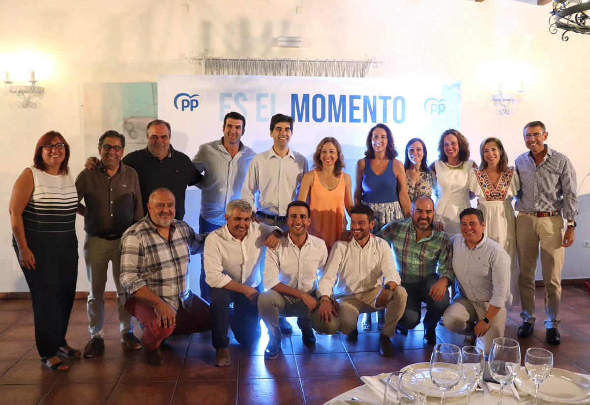 PPMalaga's tweet photo. Navarro: “Málaga será la gran aliada de Feijóo para propiciar el cambio de Gobierno el 23J”
• Critica la falta de inversiones del Ejecutivo central en el Guadalhorce y advierte de que “Sánchez se ha quitado la careta al ofrecer un Gobierno con Yolanda Díaz y legitimar los pactos con separatistas y Bildu”

#EntreTodos #MálagaEntreTodos #partidopopular #Málaga #EsElMomento #VeranoAzul