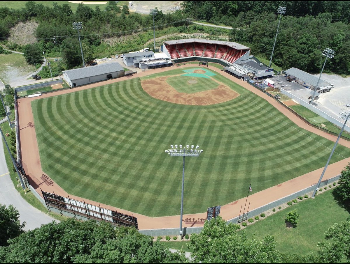 Evan Ruechel tweet media