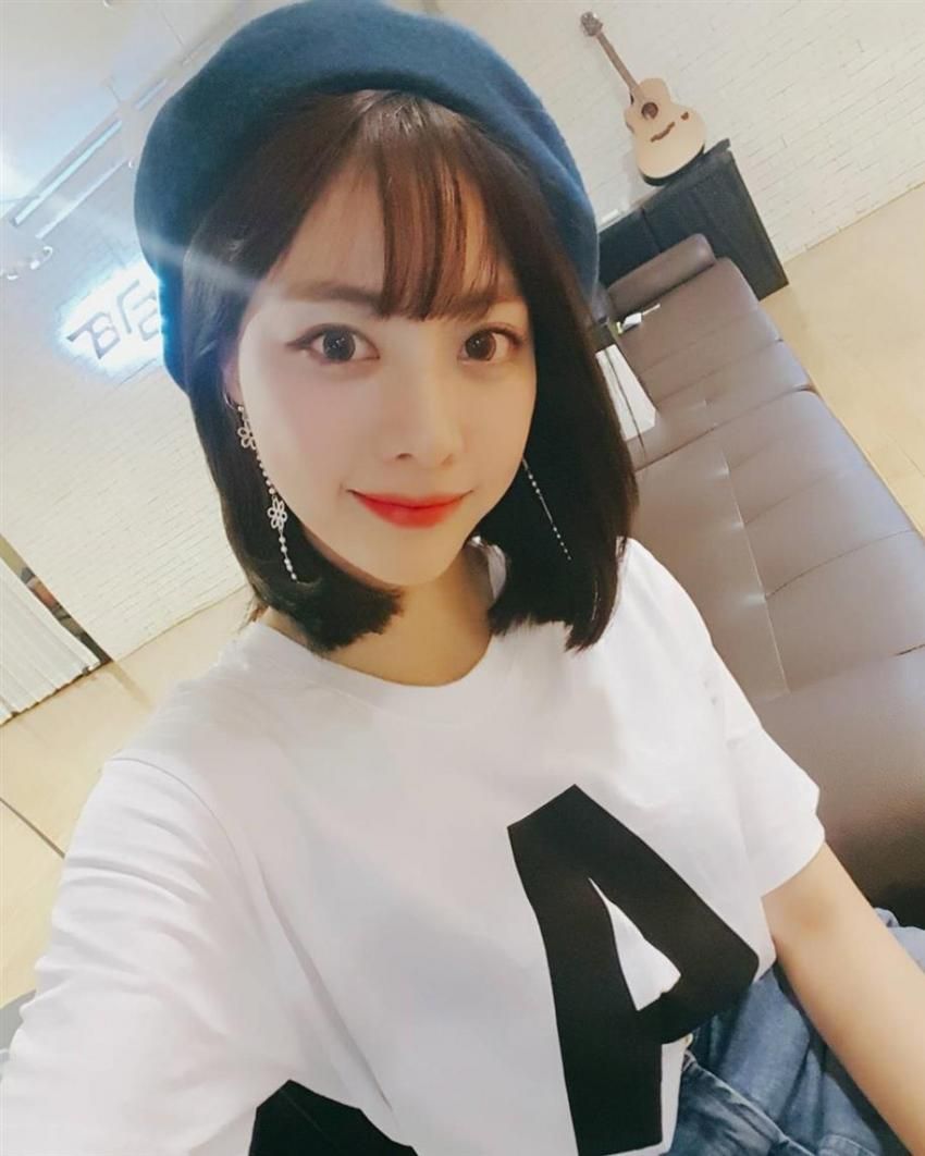 bgbgbgfl's tweet photo. 조녜홍은지 
#happy_eunji_day
생일츄카해웅지데이
#은지의_새시작을_응원해
세상에서제일이쁜페페 https://t.co/qzhK5uetoR