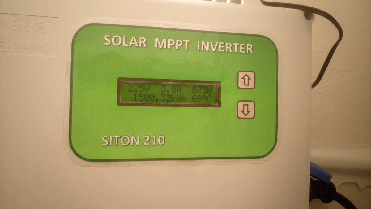 GeekTata's tweet photo. 2.9.2022 0kWh - start
30.1.2022 0,5 MWh
4.5.2023 1MWh
18.7.2023 1,5MWh
#DIYFVE a #Siton210
Nejlepší období pro spotřebu energie je jaro a podzim, kdy má smysl energii spotřebovávat přímotopy nebo topnou patronou v topení. Nic jiného, než odporová zátěž, ze Sitonu napájet nejde. https://t.co/CHv1GadChN