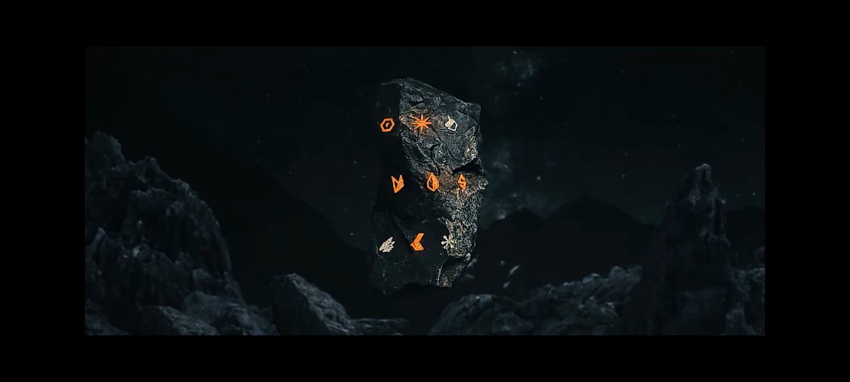 kimmyloey's tweet image. Teruss tuh ya
Jgn-jgn batu yg dipegang Chanyeol tuh batu dr #Exodeux 

Sama disitukan ada gambar bukunya Chanyeol, mungkin kuncinya yg ada di CBX 

ini lambang kuncinya matahari &amp;amp; bulan