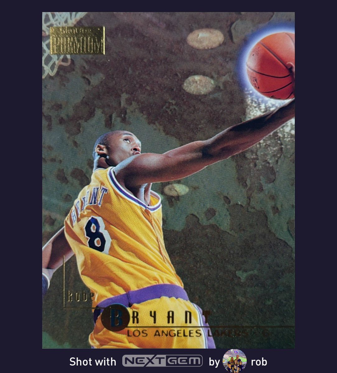 🏀KOBE ROOKIE GIVEAWAY 🌟

I’m giving away this Kobe Bryant rookie card!

TO ENTER:
- Like this tweet
- Reply w/ the name of your favorite NBA team
- Follow me

That’s it! Good luck!🍀

Want to see how much this Kobe is worth, or any card from your collection? See my reply👇