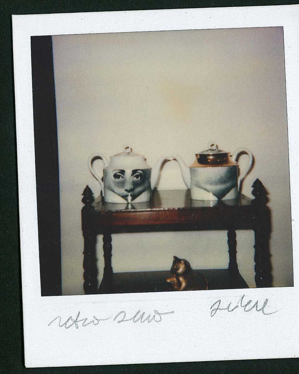 FORNASETTIofcl's tweet image. Thanks to their décor, #Fornasetti #teapots have always become the protagonists of surreal and irreverent dialogues with the furnishing elements that surround them.
Discover all on fornasetti.com