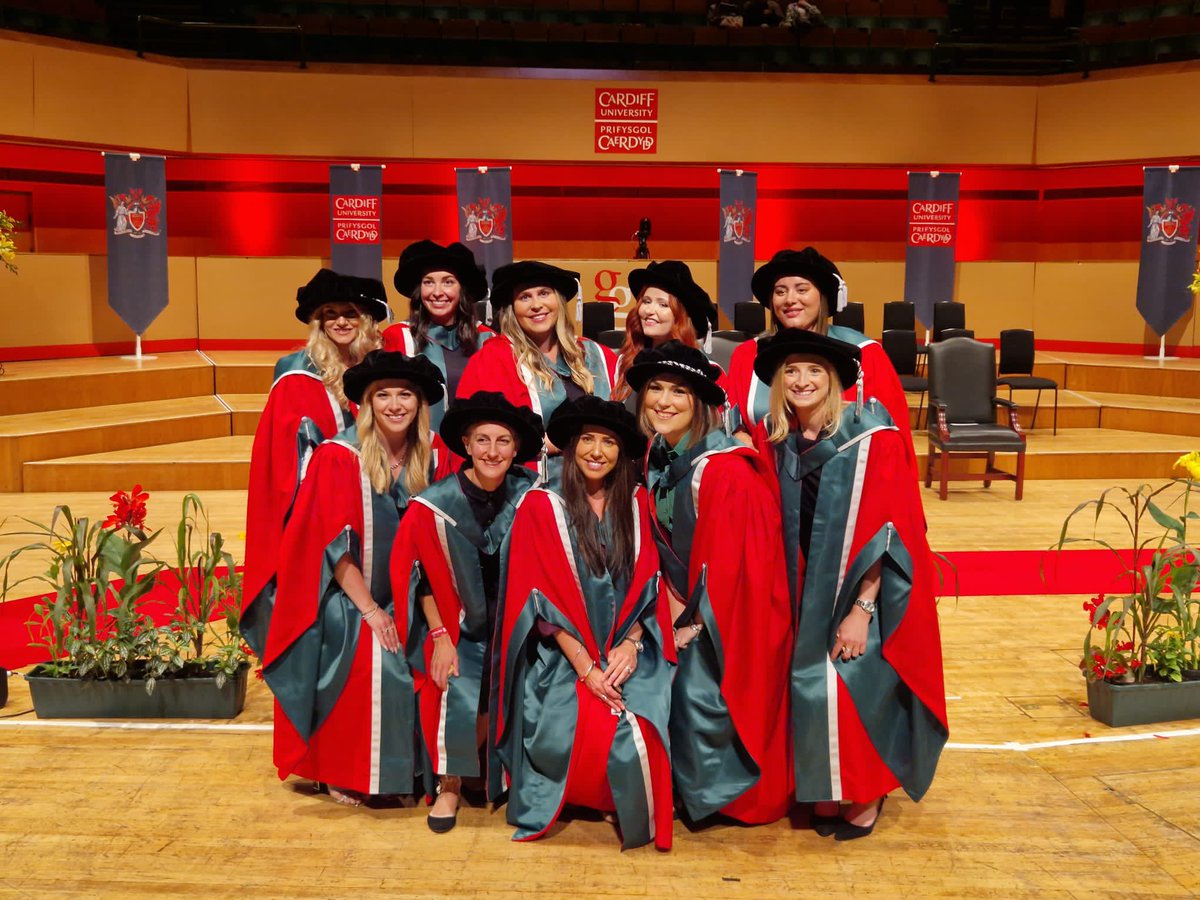 NT_NQEP's tweet photo. Yesterday I got to wear the cap &amp; gown to celebrate my doctoral graduation yesterday @cardiffuni after nearly a full academic year of being qualified. Congrats to DEdPsy cohort 2019-22 @PsychCardiffUni for all we have overcome &amp; achieved! 🎊🤩 #EPs #DEdPsy #adayinthelifeofanep https://t.co/caaHAUwQAC