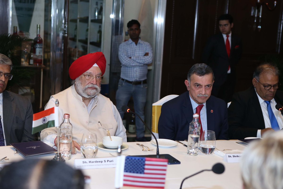 HardeepSPuri's tweet image. Reviewed our ambitious clean energy cooperation in #biofuels #GreenHydrogen, renewable energy, energy storage &amp;amp; smart grids. Emphasised the transformative initiatives across the clean energy sector undertaken by five pillars of #SCEP