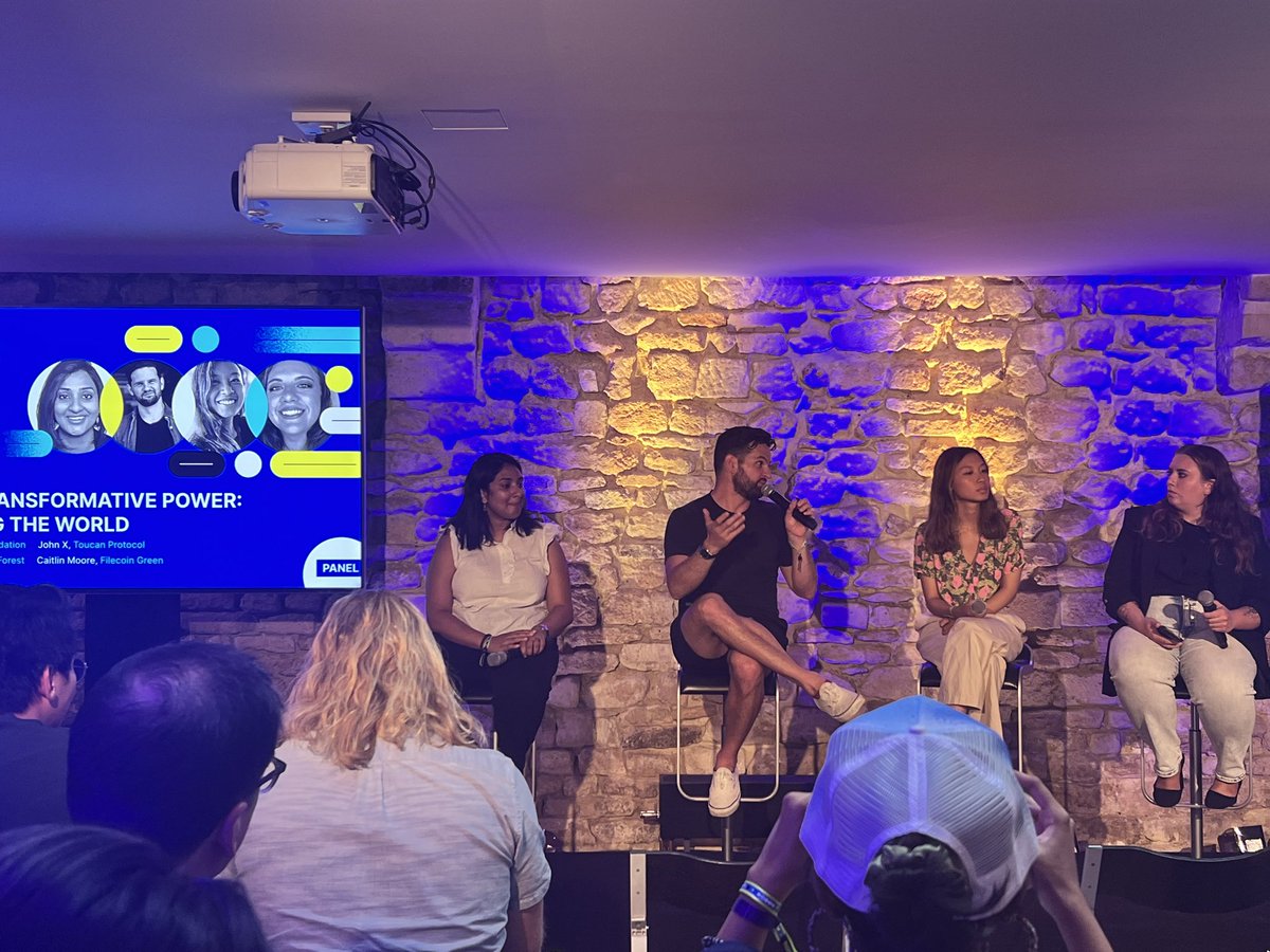lalamaguire's tweet image. Enjoying this panel of legends talking about #Web3’s transformative power at #filecoinunleashed