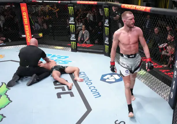 Dangerous Davey Grant 

UFC Career Finishes 

He faces Daniel Marcos this weekend