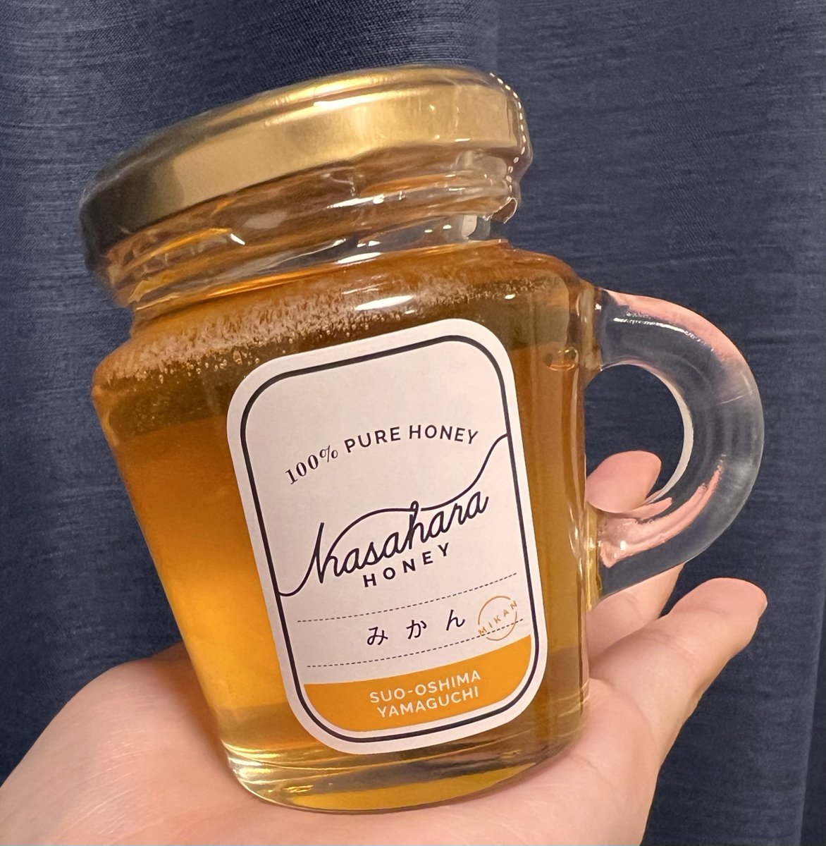 トムブラウンのANNP聴いてたら周防大島の蜂蜜屋さんの話が出てきて、そういえば気になってたのに買えてなかったことを思い出したので購入。
みかんハチミツ楽しみ🍊🍯
 #KASAHARAHONEY