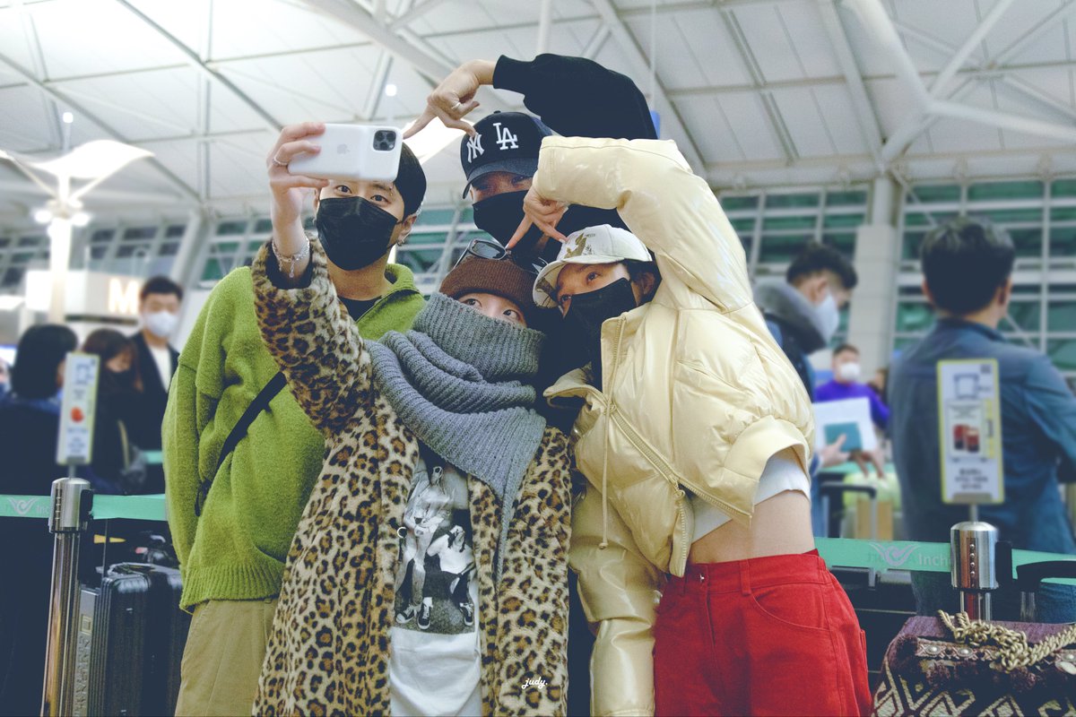 #KARD 데뷔 6주년 축하해🥳

#HAPPY_KARD_DAY
#6years_with_KARD

#BM #JSEPH #SOMIN #JIWOO
#비엠 #제이셉 #전소민 #전지우