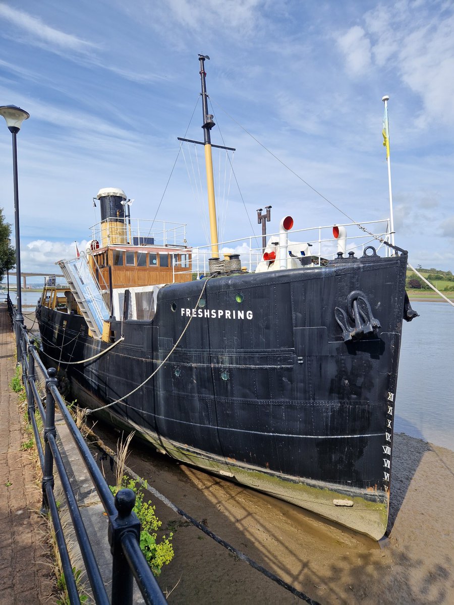 DavidNe43096753's tweet image. SS Freshspring.
Fresh water carrier.
Laid down in &apos;46
In service from Feb &apos;47 til &apos;77.
#Bideford
#Freshspring