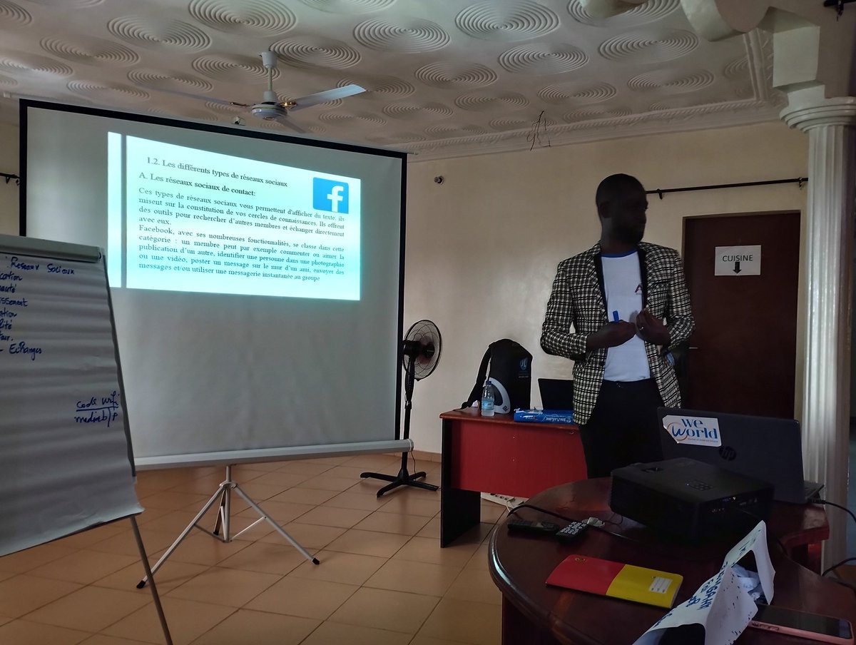 aj2dBenin's tweet photo. Projet Média-B
@weworld outil les Associations de Jeunes du BORGOU.
@yalidakar @YaliTeam229 @UNICEF_Benin @unfpa_benin @ONU_fr @CARE @AFD_France @Parolesdafrique @Accescultureafr @ab_benin @KarimouRazack @agbegnigan2013 @OkeyFranz @Aigleroyal229 @AtmanBOUBA 

#irifou #wasexo https://t.co/rxZttKXLSi