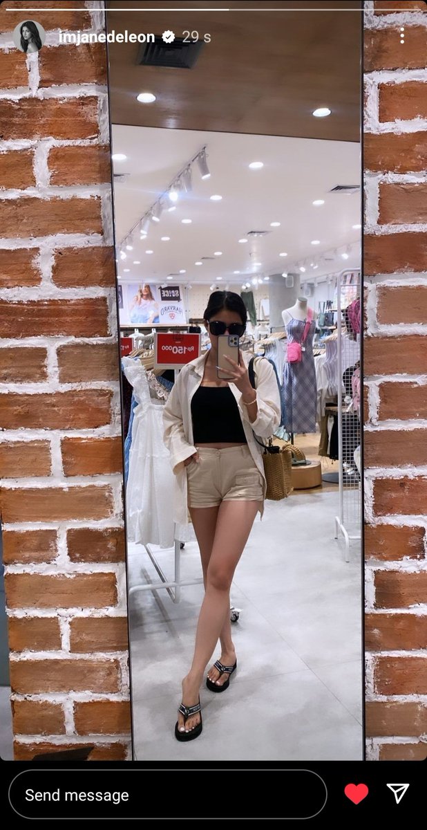 JANERATIONOFC's tweet photo. [071823 Jane's instagram stories] 

#JaneDeLeon https://t.co/CofFNDqESa