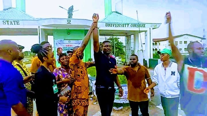 Willams4u's tweet photo. Congratulations Comr. Favour Nwigwe the authentic coordinator of NANS zone F. Aluta continua https://t.co/84H9kblEAb