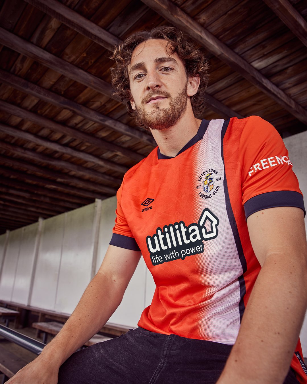 Luton town hotsell football kit