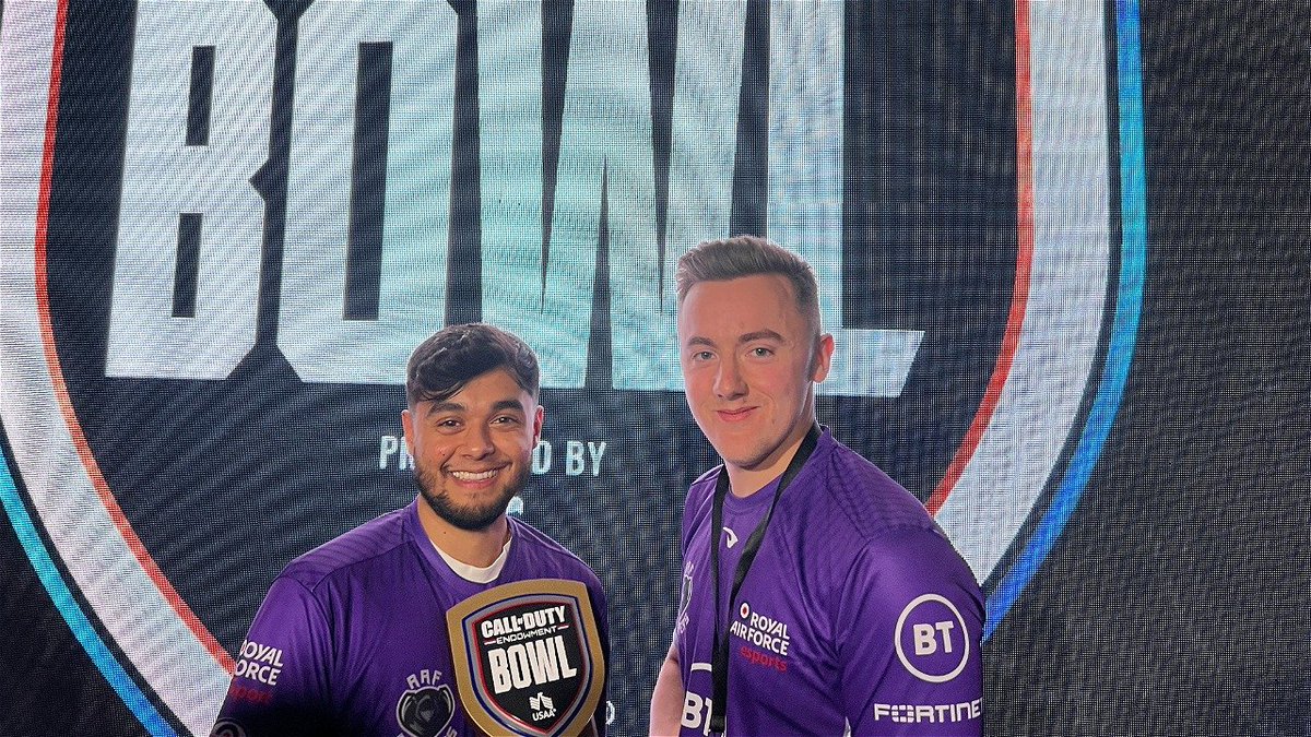 jaffainc's tweet photo. Just throwing my shot out there for WSOW LCQ Captain invites. I have competed in all of the previous WSOW events and these are my livestream numbers on both Twitch and YT platforms. Also attended and won CODE BOWL last year @COD_Esports @Activision @RLG_II_ https://t.co/stljy0bvGC