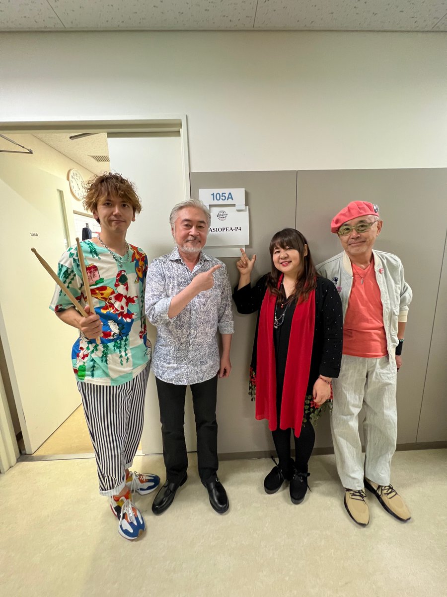 Casiopea_staff tweet picture