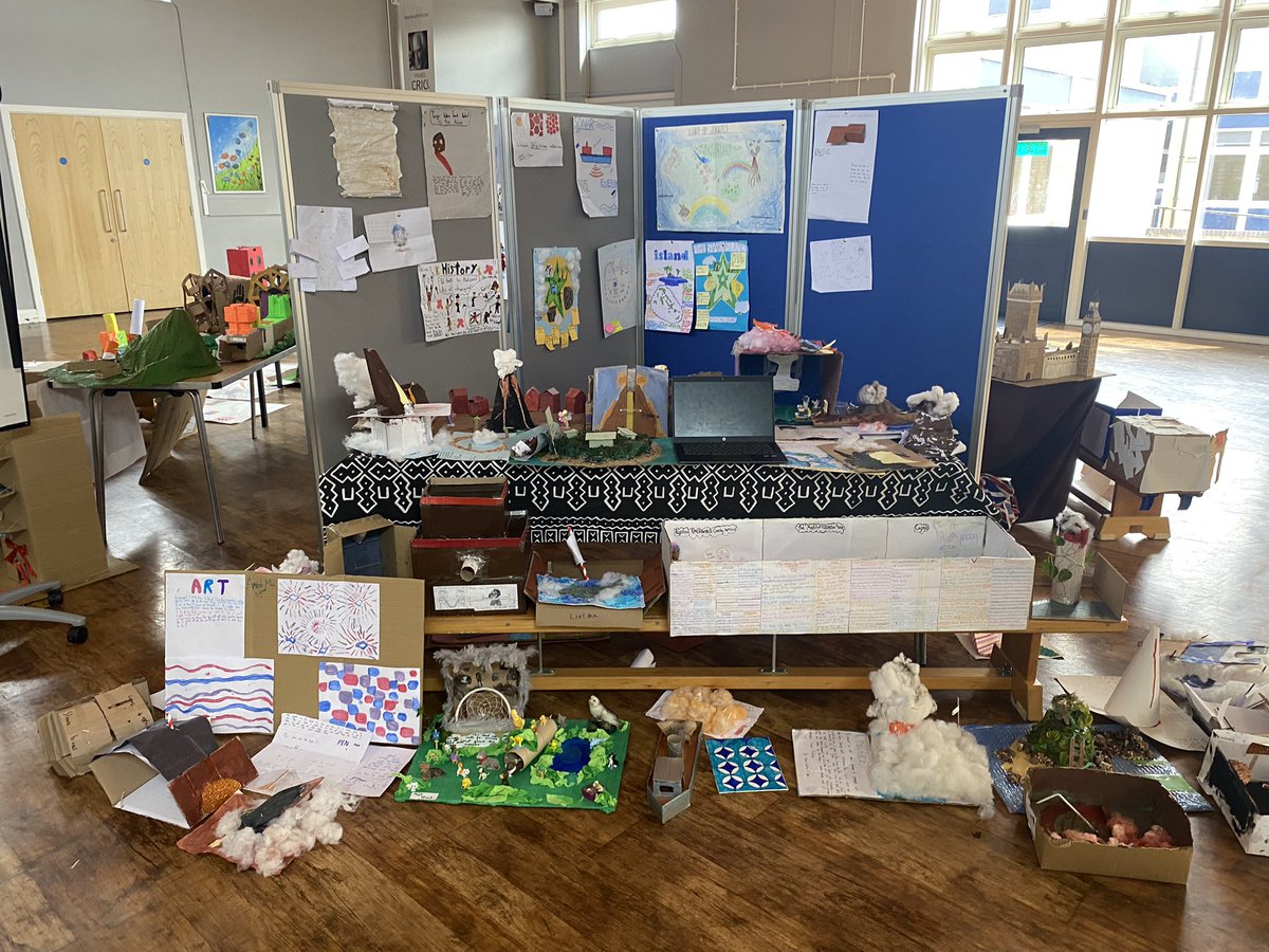 Delighted to pop in <a href="/AcademyRuskin/">RuskinAcademy</a> today and see their wonderful exhibition of lionpathways.net curriculum outcomes ahead of their showcase event for their wider community. To find out more about bringing this to your school, please drop me a message. <a href="/LionAcTrust/">Lion Academy Trust</a>