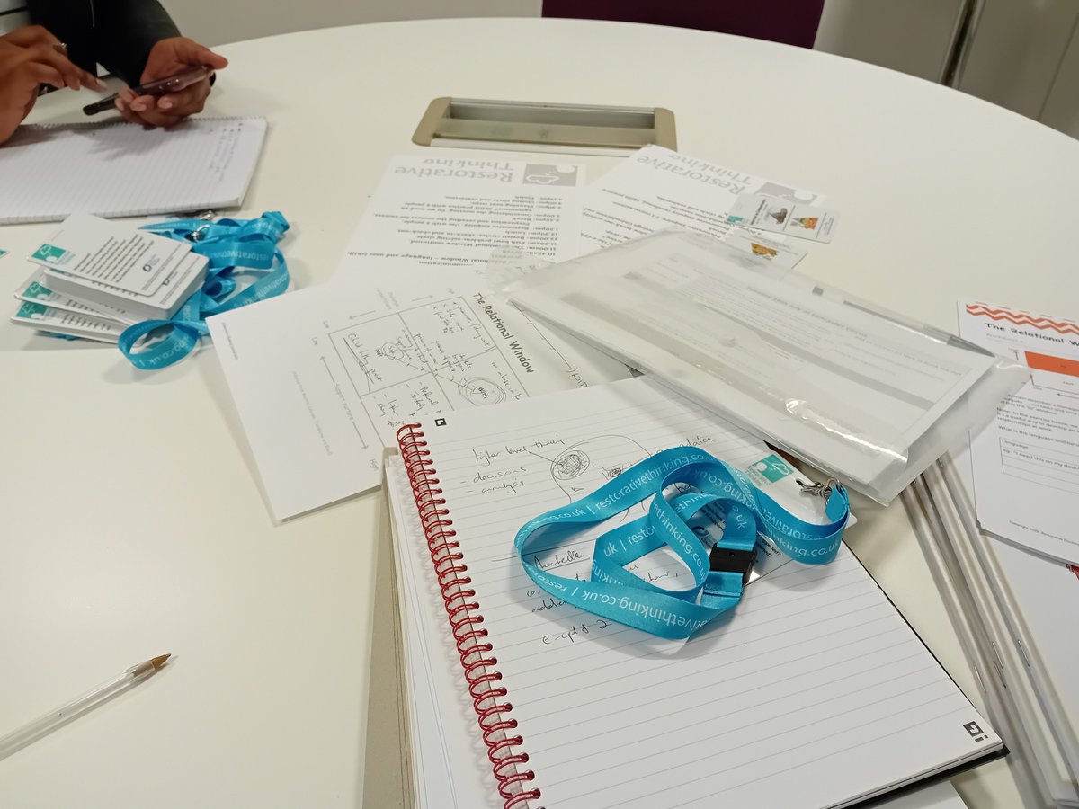 Lesley Parkinson 💙 tweet media