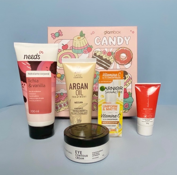 ericadechruz's tweet photo. A Glambox Candy de julho está super especial e com o meu cupom ERICACHRUZ vc tem desconto na compra da sua box! 💖

Link de compra e mais informações! 👇
https://t.co/V9lriue5wR

#glambox #glamboxbrasil #glamboxcandy #glampartner #beleza https://t.co/mF5OEZcRET