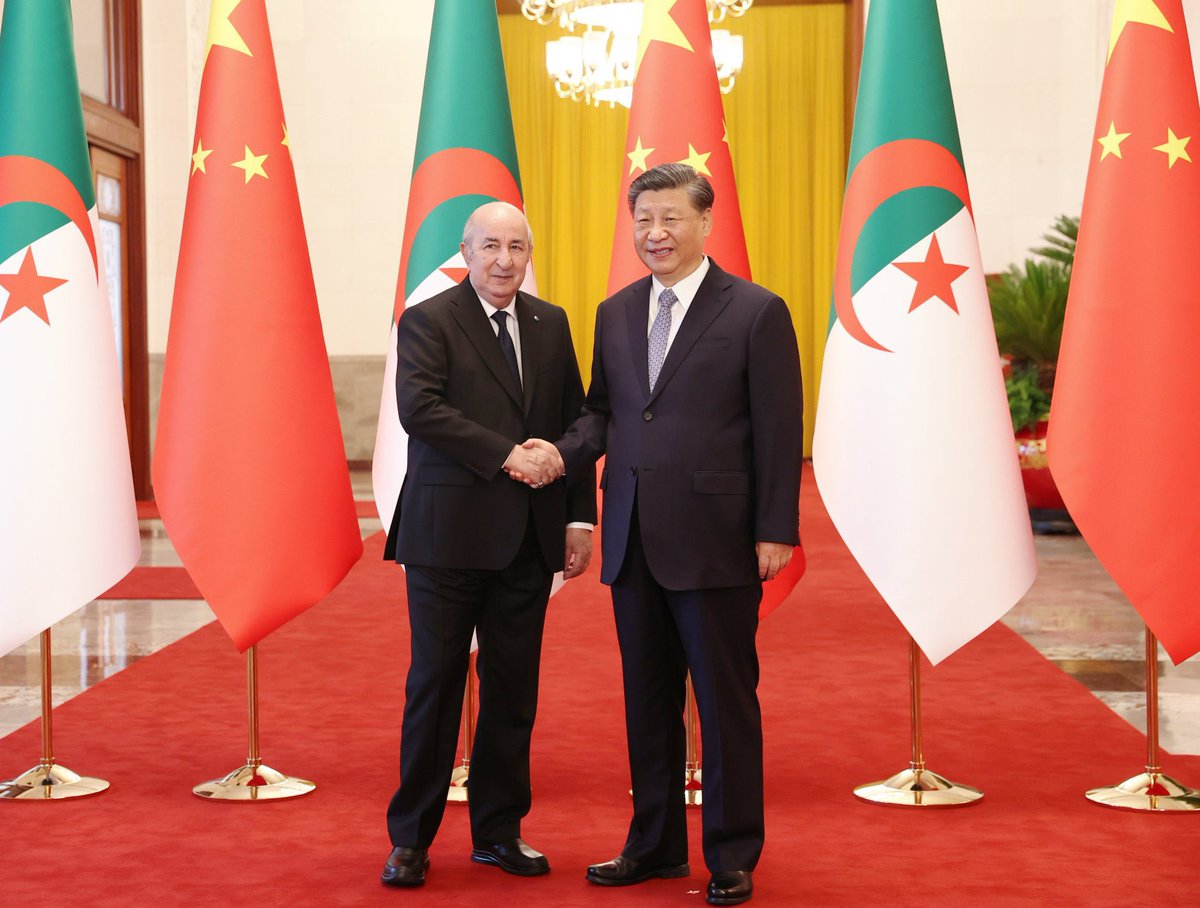 العلاقات التاريخية الجزائرية الصينية، تجسد المقولة المشهورة ' الصديق وقت الضيق'. #الجزائر #الصين @TebbouneAmadjid @ChinaEmbAlgeria