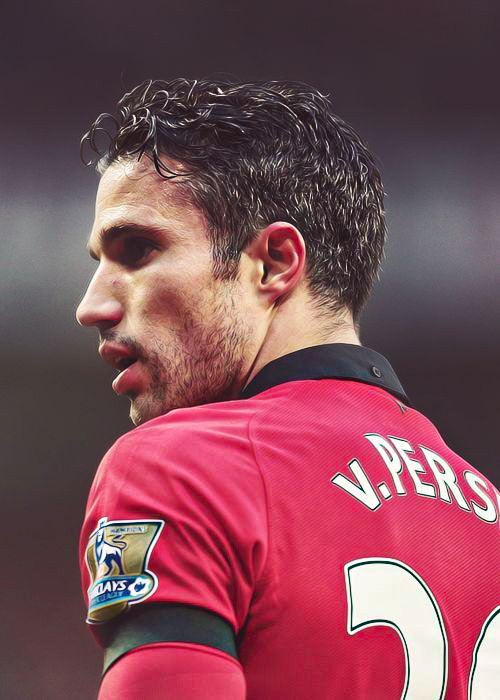 AlternativeMUFC's tweet image. You can have one of these back in their prime to lead the line for the Manchester Reds this season.

Who are you picking?

RT for RVN
LIKE for RVP

🇾🇪