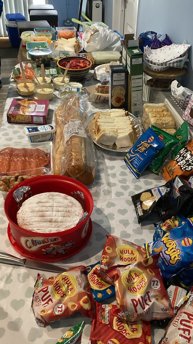 magsedmondson's tweet photo. Fantastic #jacobsjoin lunch for our @LancsQuitSquad away day 😋 https://t.co/brzCkAkXuT