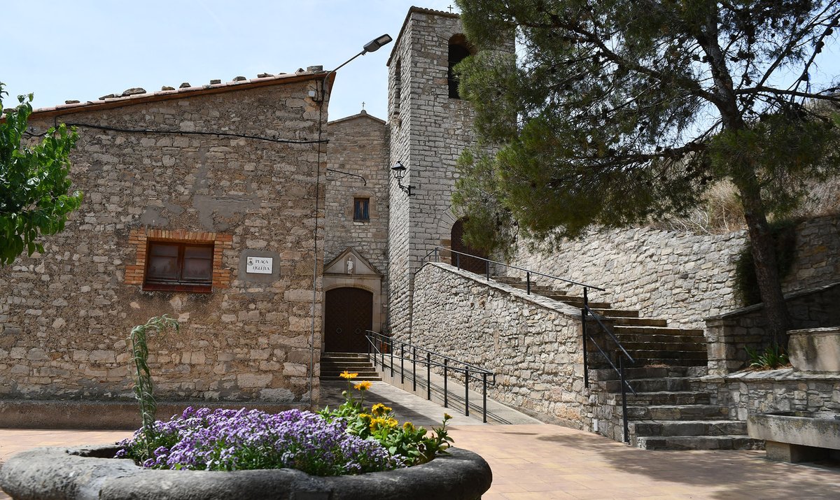 SomSegarra's tweet photo. Passejant pels pobles a l’estiu, Montornès de Segarra als #comalats, #bondia
@lasegarra @aralleida @catexperience @descobrircat @Espirituviajero @PlaerDeViatjar @DescobreixCat @caminsnatura
ℹ️ https://t.co/KsIFGnSOmy https://t.co/D0yW6txFNS