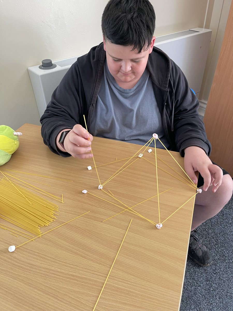 PaceIndependent's tweet photo. As part of #STEM activities last week students used problem solving to look at how the foundation, frame and joints of a structure must be able to withstand enormous tension and compression forces from the weight of its own materials, the load of people and equipment it holds. https://t.co/FEJaXIfxFg