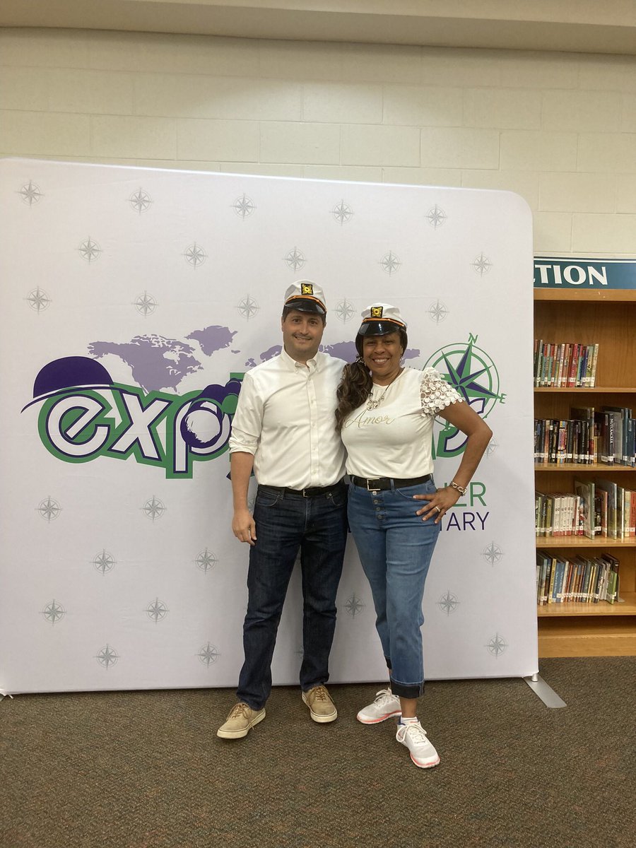 EducatorAllain's tweet photo. AP magic making things happen! Let’s do this! #SAIL @EastGarnerES https://t.co/nntMExGDdp
