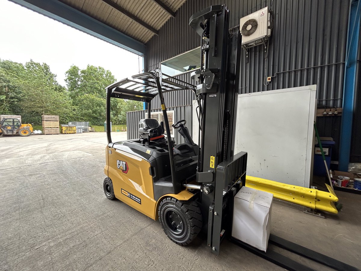 New electric truck day