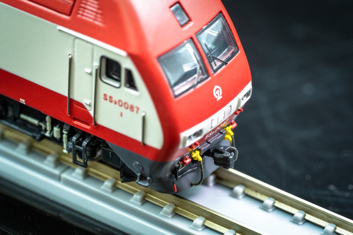HunterZhaoXY's tweet photo. #新製品発表 #Nゲージ #鉄道模型
#Kunter SS9G Electric Lcomotive
https://t.co/DKk3DQ5kfI https://t.co/2QF7sJ7dLT