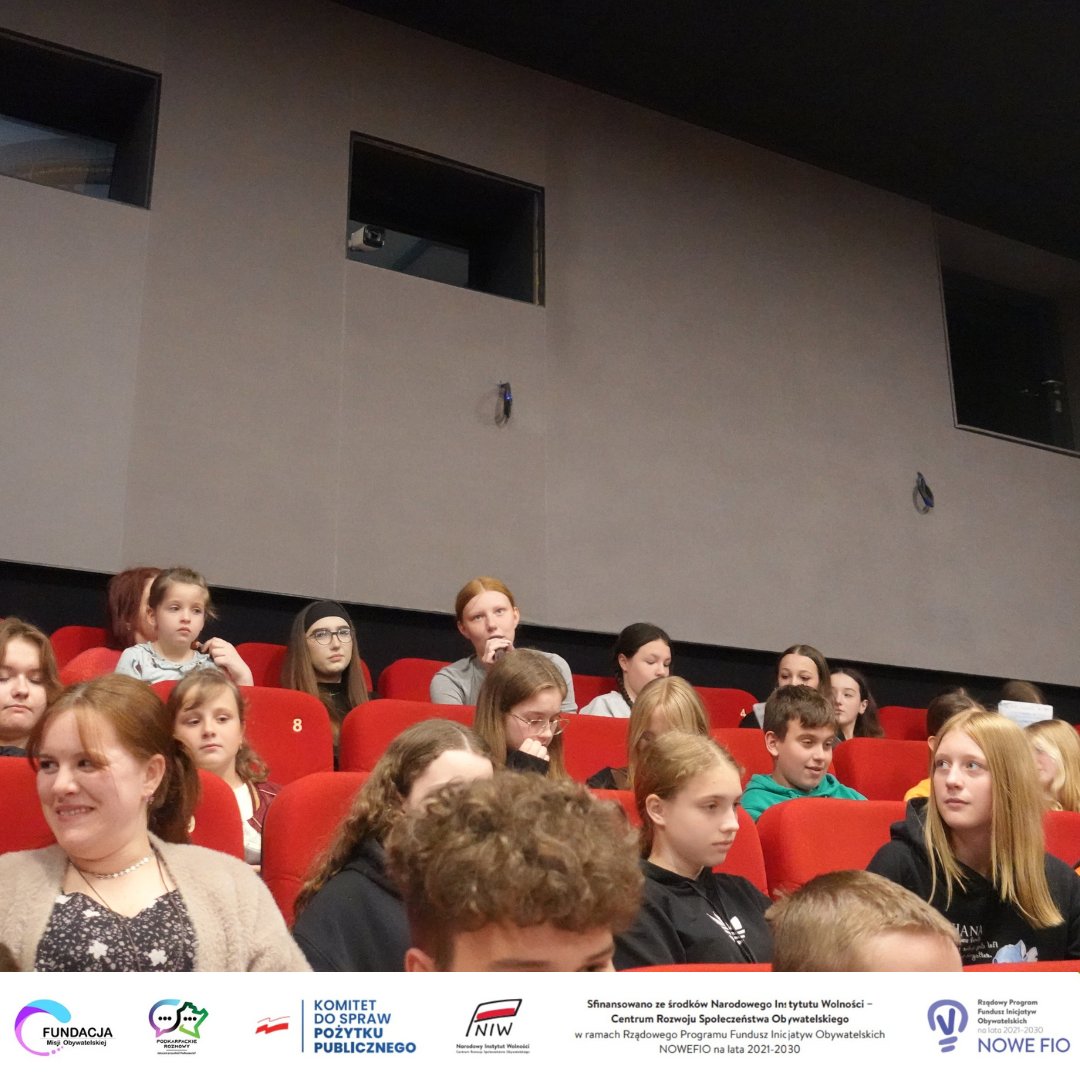 PRozmowy's tweet image. 📸#relacja z debaty dotyczącej przyszłości powiatu leżajskiego z udziałem młodych ludzi! 

Sfinansowano przez @niwcrso w ramach #NOWEFIO @KomitetPozytku